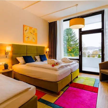 Hotel Am Kurpark 4*