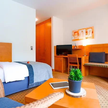 فندق Am Kurpark 4*