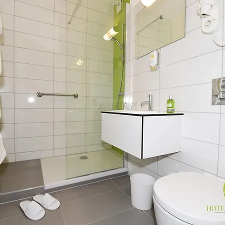 فندق Am Kurpark بريلون