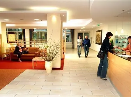 فندق Am Kurpark بريلون